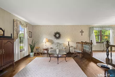 Living - 1520 River Blvd Ext, Suffield, CT 06078 photo 5 of 5