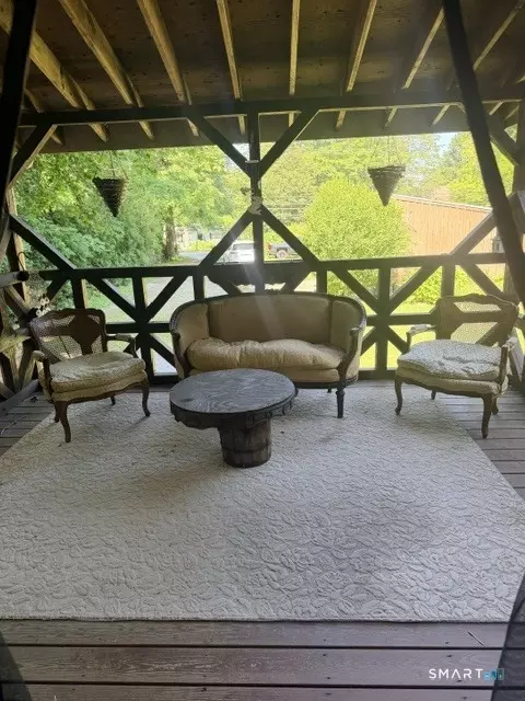 Exterior - 528 Norwich Rd, Plainfield, CT 06374 photo 5 of 14