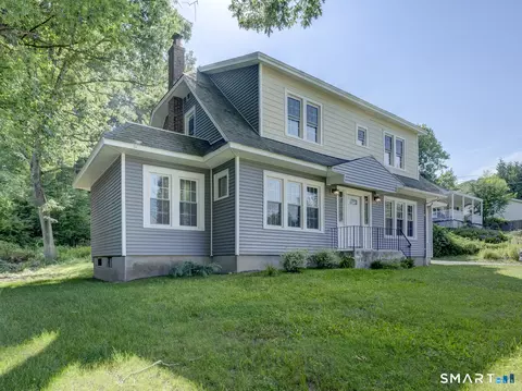 60 Northside Dr, Torrington, CT 06790 photo 2