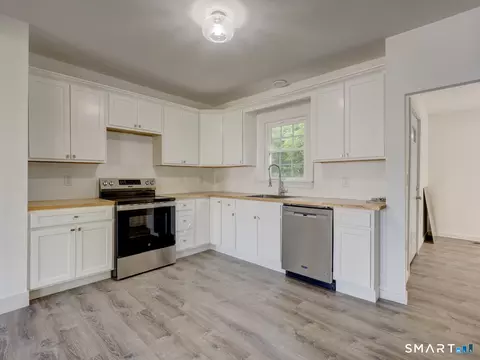60 Northside Dr, Torrington, CT 06790 photo 21