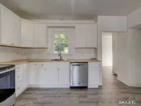 60 Northside Dr, Torrington, CT 06790 photo 20