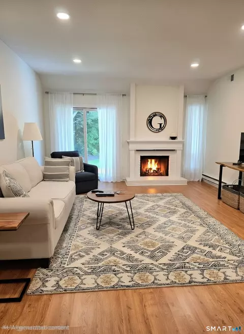773 Heritage Vlg #D, Southbury, CT 06488