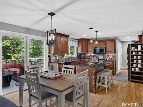 Kitchen - 31 Martleshamheath Ln, Madison, CT 06443 photo 6 of 6