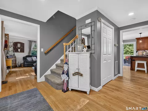 Entry Way - 31 Martleshamheath Ln, Madison, CT 06443 photo 1 of 1