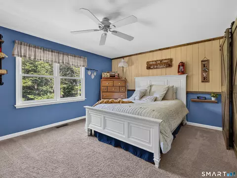 Bedroom - 31 Martleshamheath Ln, Madison, CT 06443 photo 5 of 8
