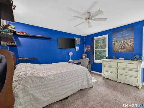Bedroom - 31 Martleshamheath Ln, Madison, CT 06443 photo 7 of 8
