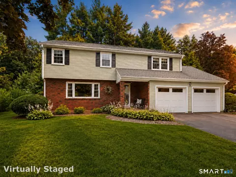 328 Olde Stage Rd, Glastonbury, CT 06033