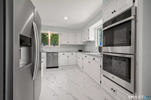 Kitchen - 752 Lake Dr, Winchester, CT 06098 photo 1 of 5