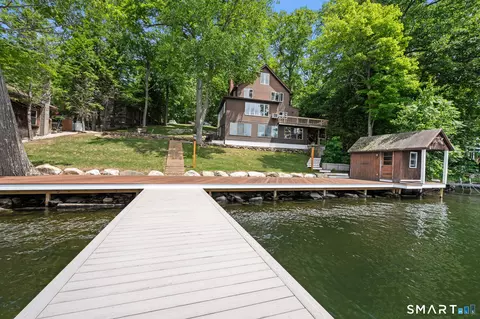 Exterior - 752 Lake Dr, Winchester, CT 06098 photo 8 of 8