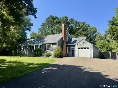 46 Notch Hill Rd, North Branford, CT 06471