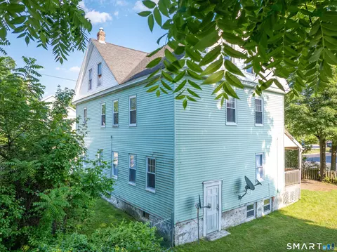 Exterior - 49 High St, Killingly, CT 06239 photo 4 of 6
