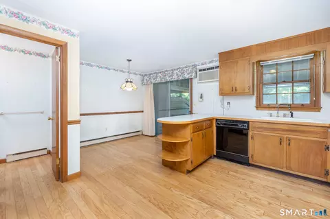 155 Spring St #155, Wethersfield, CT 06109 photo 7