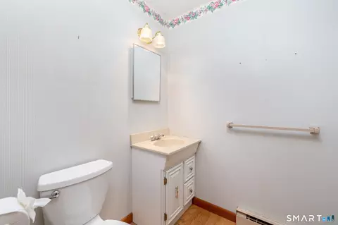 155 Spring St #155, Wethersfield, CT 06109 photo 11