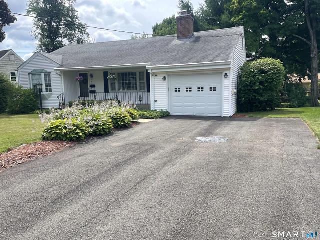 27 Fairway Dr, New Britain, CT 06053