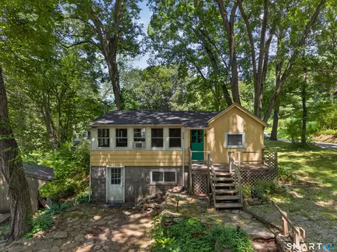 Exterior - 69 River Rd, Clinton, CT 06413 photo 11 of 21
