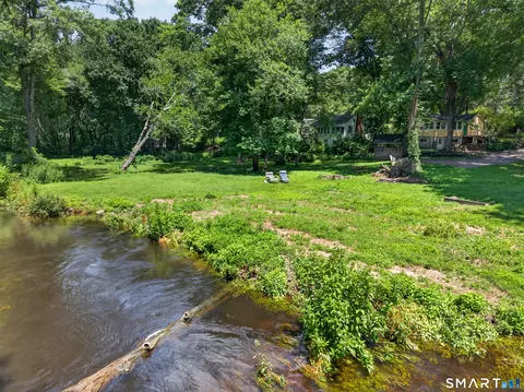 Exterior - 69 River Rd, Clinton, CT 06413 photo 3 of 21