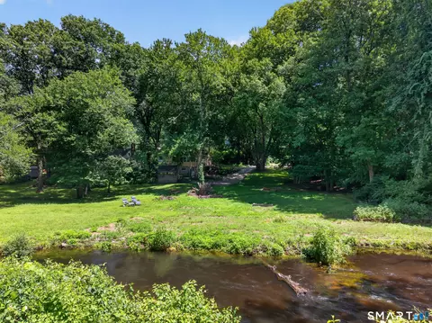 Exterior - 69 River Rd, Clinton, CT 06413 photo 6 of 21
