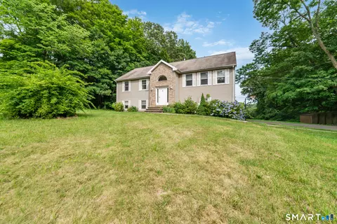 1 Lasalette Way, North Branford, CT 06471