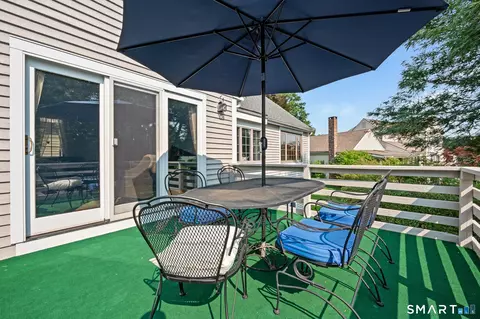 Exterior - 28 Hayrake Dr, Wethersfield, CT 06109 photo 2 of 7