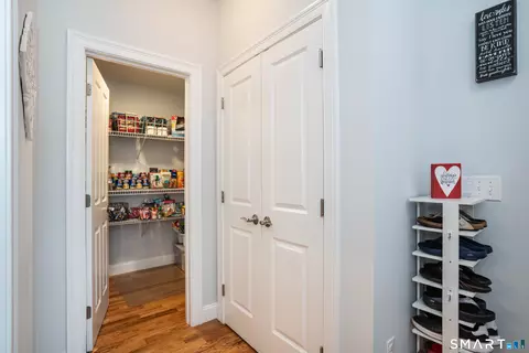 Entry Way - 8 Windmill Ln, Canton, CT 06019 photo 1 of 2