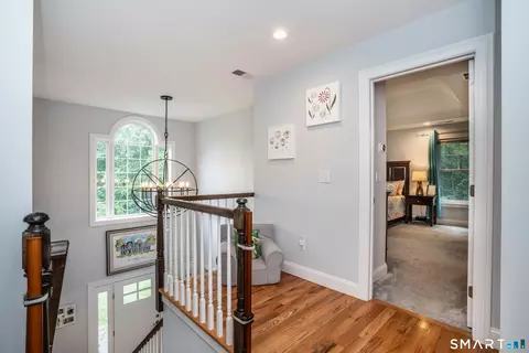 Entry Way - 8 Windmill Ln, Canton, CT 06019 photo 2 of 2