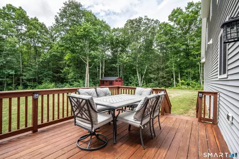 Exterior - 8 Windmill Ln, Canton, CT 06019 photo 5 of 5