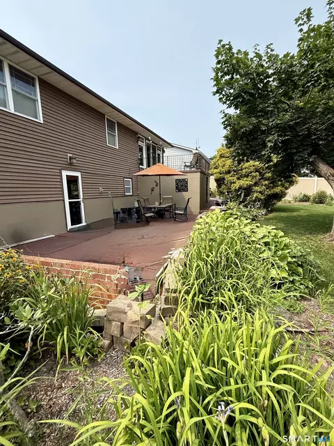 Exterior - 46 Tedesco Dr, Waterbury, CT 06708 photo 12 of 14