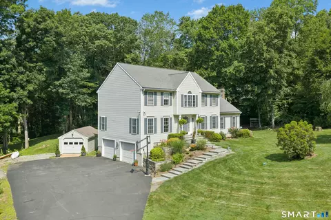33 Pond View Dr, Southbury, CT 06488