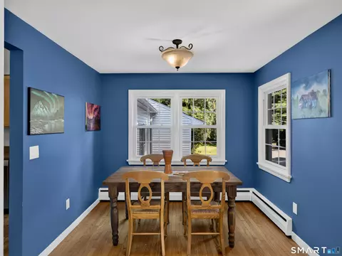 Dining - 252 Cow Hill Rd # -A, Clinton, CT 06413 photo 3 of 3
