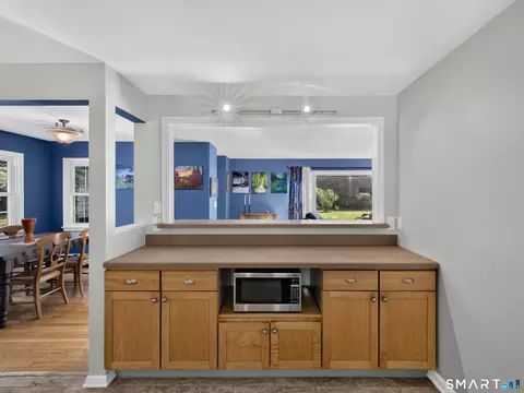 Kitchen - 252 Cow Hill Rd # -A, Clinton, CT 06413 photo 5 of 5