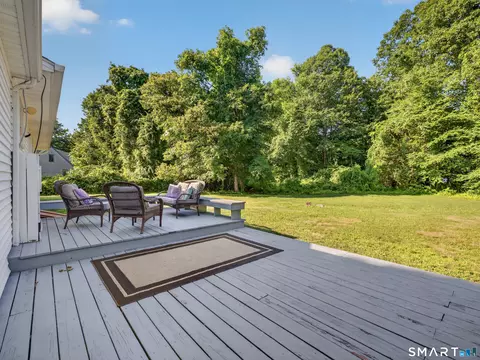 Exterior - 252 Cow Hill Rd # -A, Clinton, CT 06413 photo 6 of 7