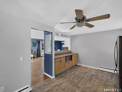 Kitchen - 252 Cow Hill Rd # -A, Clinton, CT 06413 photo 3 of 5