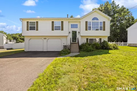 36 Marsh Hill Rd, Naugatuck, CT 06770