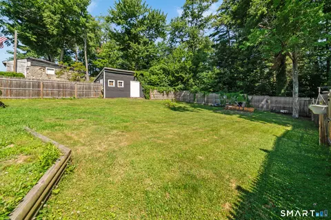 Exterior - 75 Pierce St, Torrington, CT 06790 photo 5 of 10
