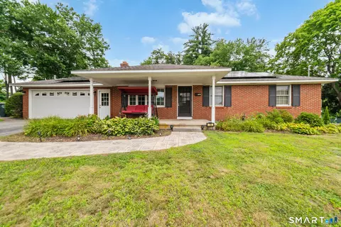 75 Pierce St, Torrington, CT 06790