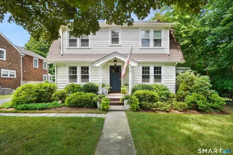22 Lenox Ave, Stamford, CT 06906