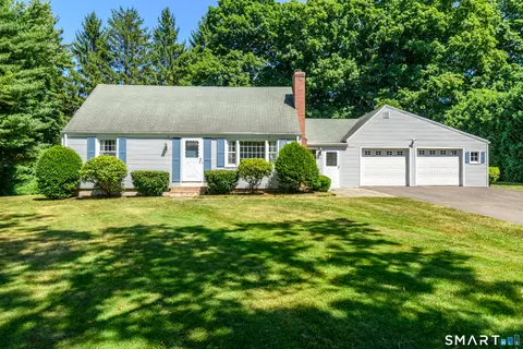 220 Stockade Rd, Glastonbury, CT 06073