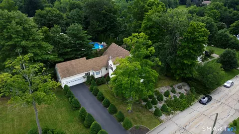 25 Canal St, New Britain, CT 06052
