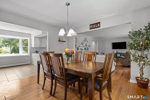 Dining - 34 Vezina Dr, Killingly, CT 06239 photo 1 of 3