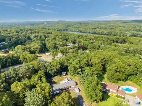 View/Area - 34 Vezina Dr, Killingly, CT 06239 photo 5 of 5