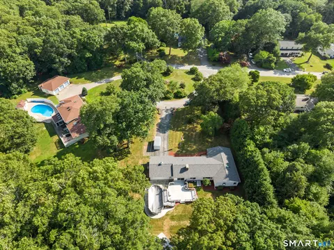 View/Area - 34 Vezina Dr, Killingly, CT 06239 photo 3 of 5