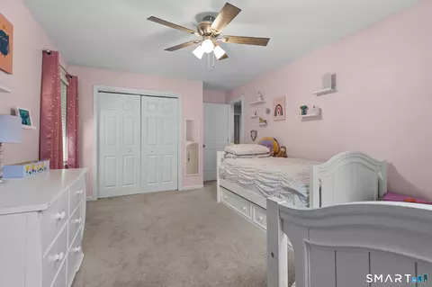 Bedroom - 34 Vezina Dr, Killingly, CT 06239 photo 6 of 6