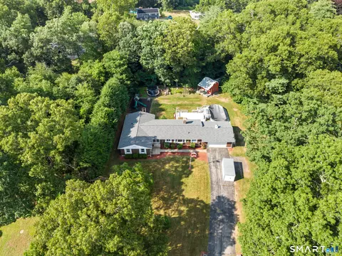 View/Area - 34 Vezina Dr, Killingly, CT 06239 photo 2 of 5