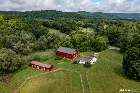 104 Cherniske Rd, New Milford, CT 06776