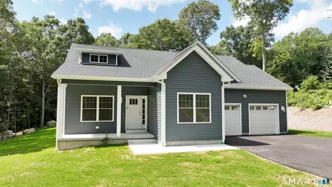 283 Windham Ave, Colchester, CT 06415