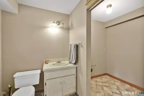 Bath - 46 Doris Dr, Monroe, CT 06468 photo 3 of 3