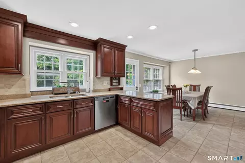 Kitchen - 46 Doris Dr, Monroe, CT 06468 photo 2 of 5