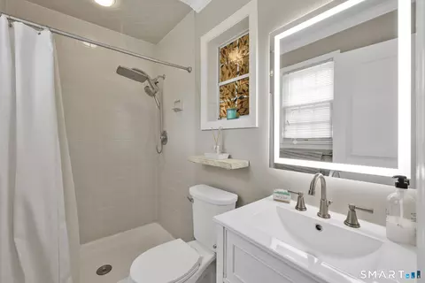 Bath - 46 Doris Dr, Monroe, CT 06468 photo 1 of 3