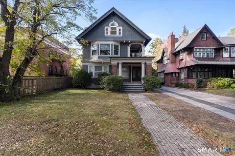 590 Whitney Ave, New Haven, CT 06511