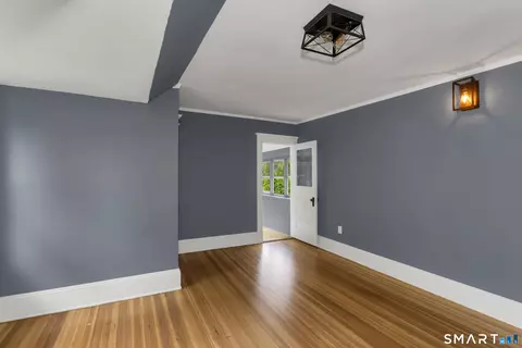 Bedroom - 320 Mapleton Ave, Suffield, CT 06078 photo 5 of 8